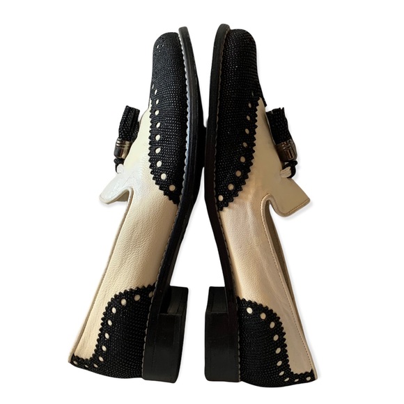 STUART WEITZMAN Wingtip Tassel Loafers Sz 5.5M - Picture 4 of 10